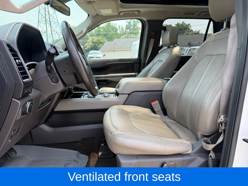 Used 2020 White Ford Limited image 24