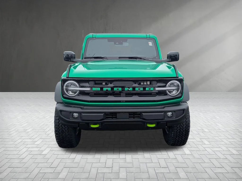 New 2025 Black Ford Outer Banks image 5