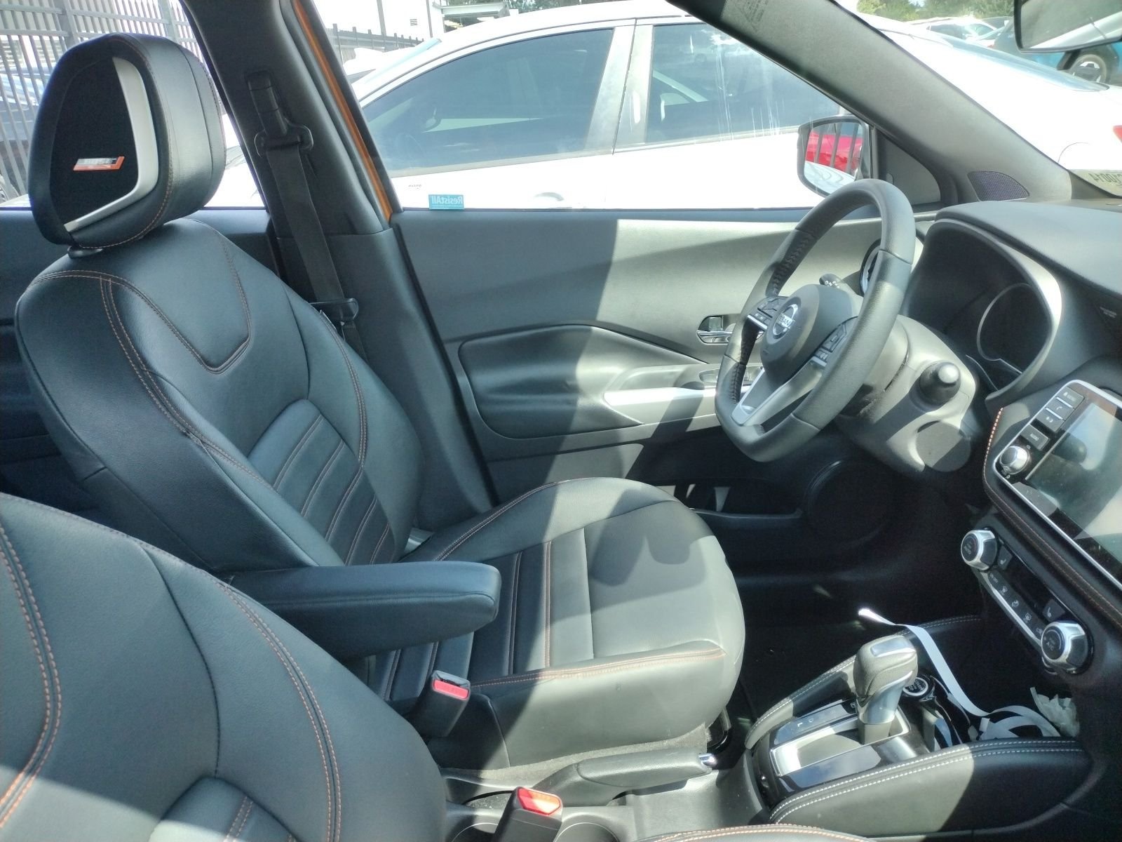 Used 2019 Orange Nissan SR image 4