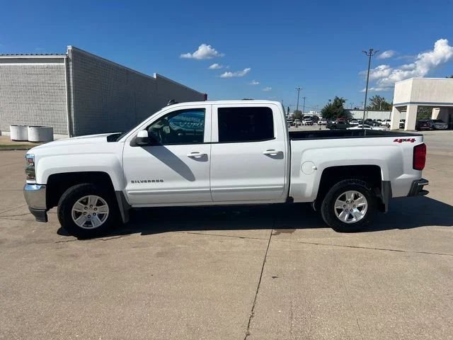 Used 2018 White Chevrolet LT image 2