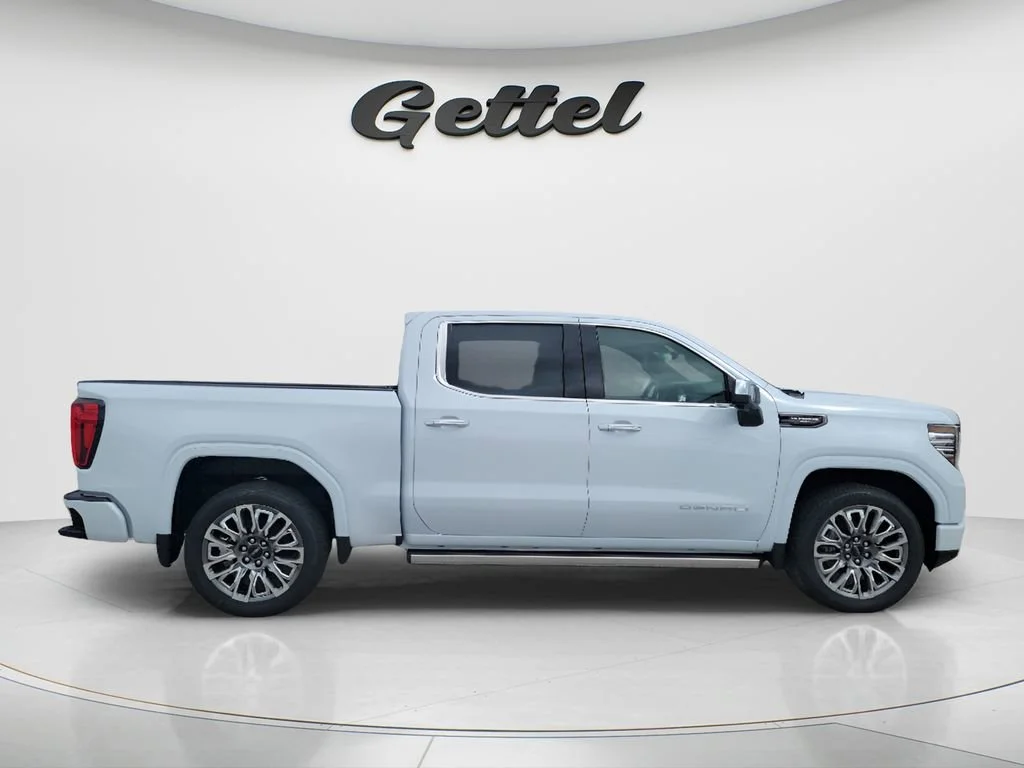 New 2026 Glacier White Tricoat GMC Denali Ultimate image 4