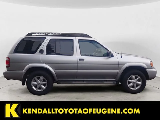 Used 2002 Silver Nissan SE image 6