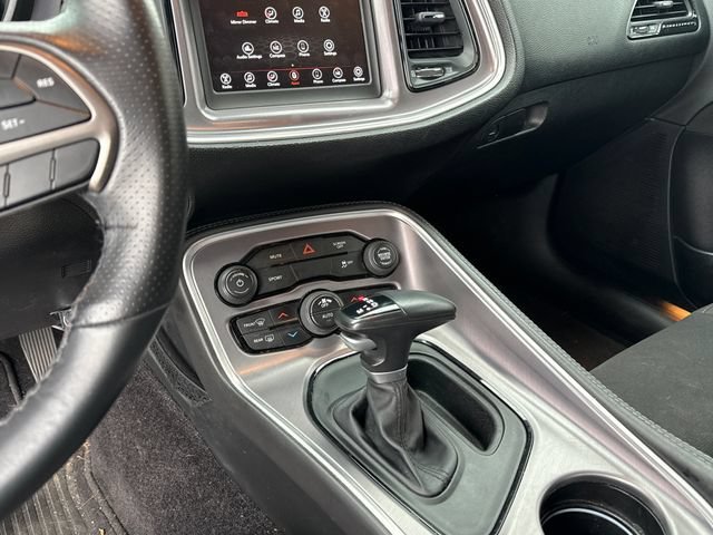 Used 2019 Plum Crazy Pearlcoat Dodge SXT image 13