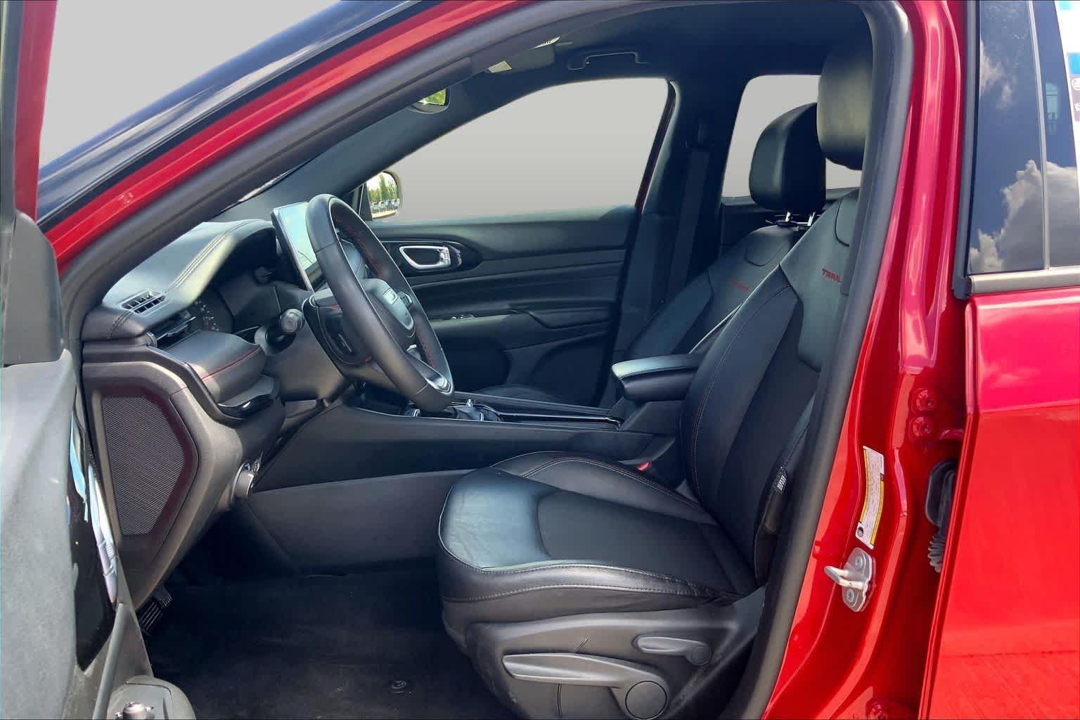 Pre-Owned 2024 Jeep Compass Trailhawk