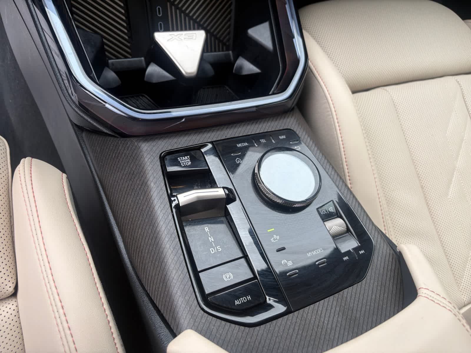 Used 2025 Dark Graphite Metallic BMW 30 xDrive image 16