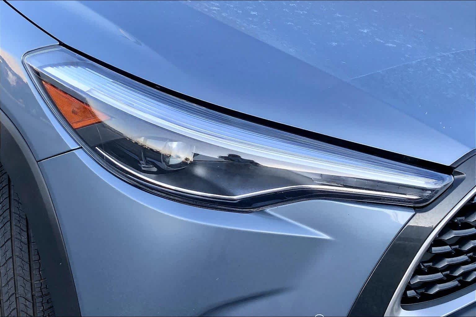 Used 2025 Celestite Toyota XLE image 24