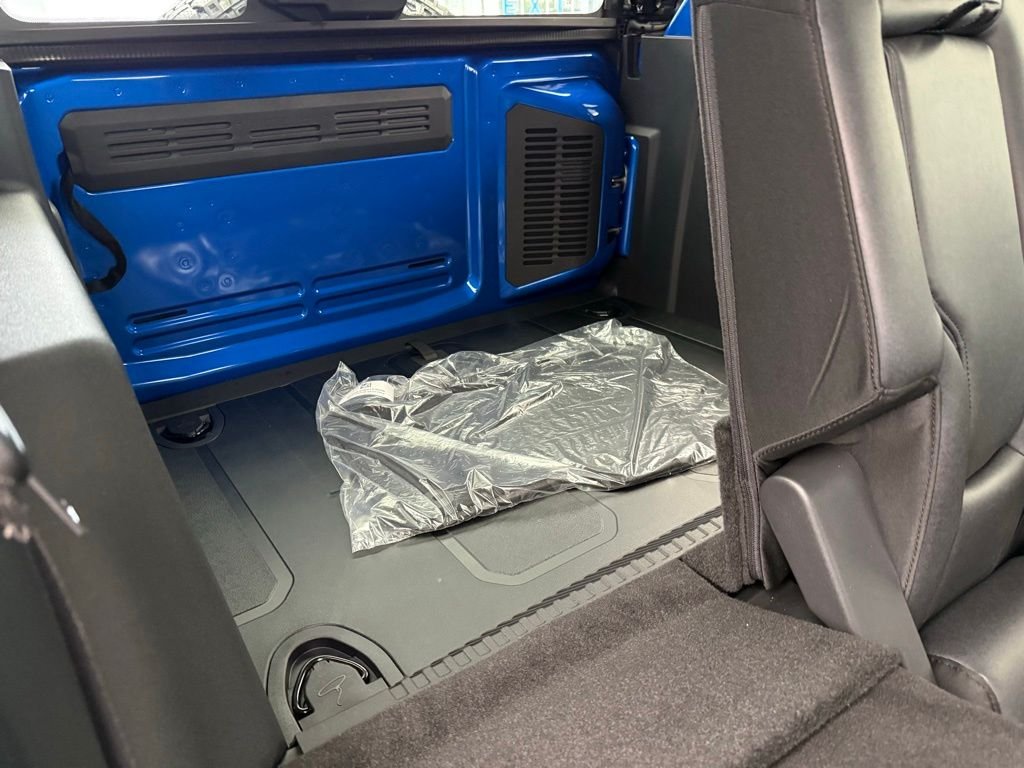 New 2026 Velocity Blue Metallic Ford Badlands® image 70