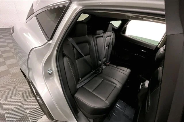 Used 2025 Brilliant Silver Metallic Nissan SL image 26