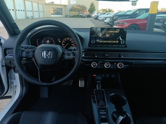 2026 Honda Civic Hatchback Sport - Photo 26