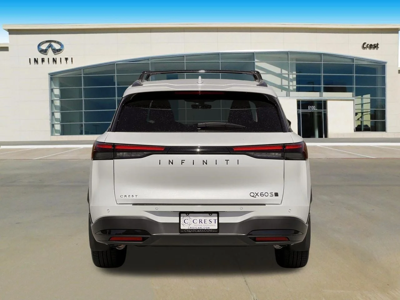 New 2027 RADIANT WHITE INFINITI Sport AWD image 4
