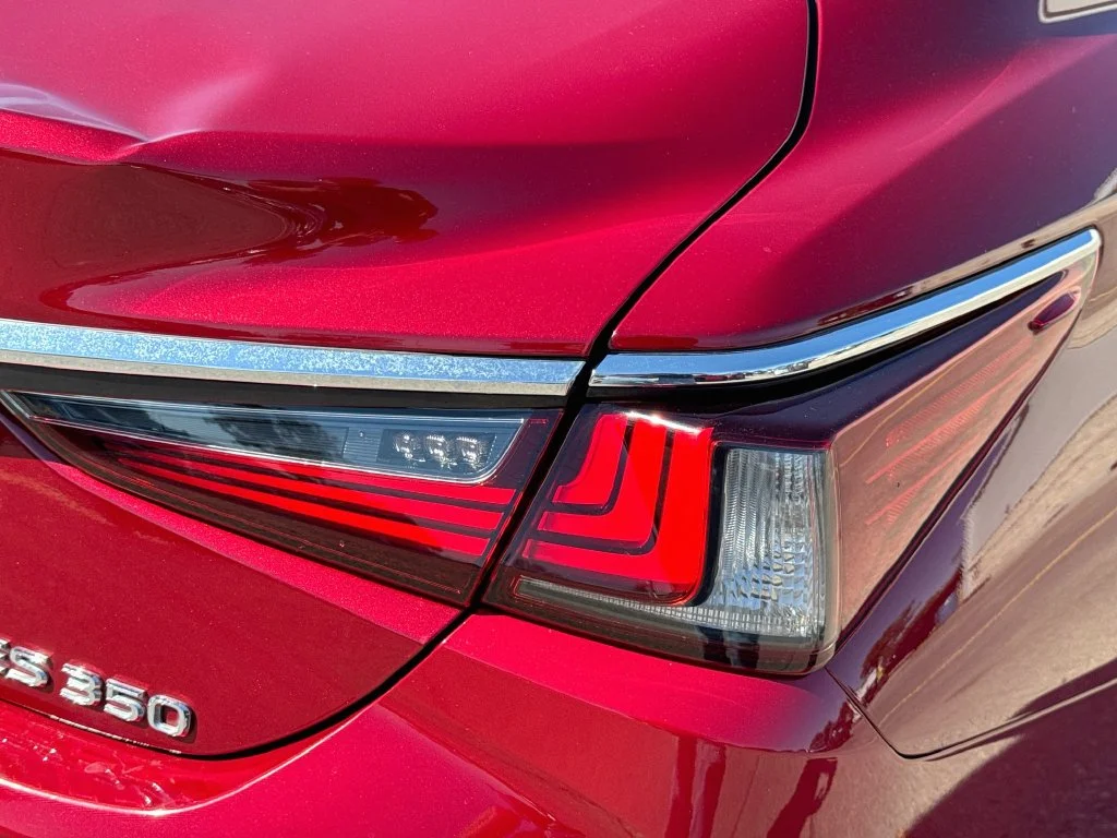 Used 2020 Red Lexus 350 image 33