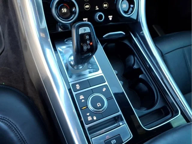 Used 2021 Black Land Rover HSE Silver Edition image 25