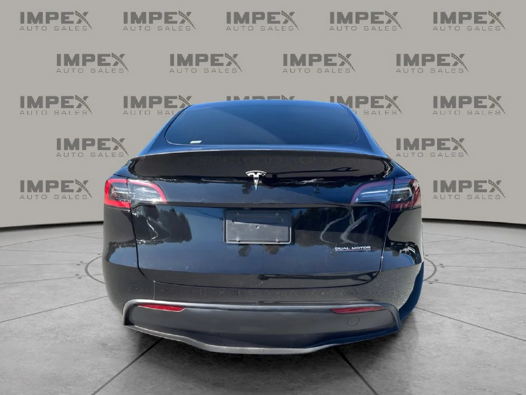 Used 2023 Black Tesla Performance image 4