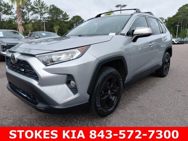 Used 2021 Silver Toyota XLE image 1
