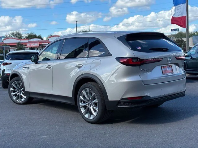 New 2026 Platinum Quartz Metallic Mazda 3.3 Turbo Preferred AWD image 5