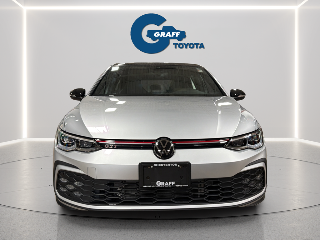 Used 2024 Silver Volkswagen SE image 3