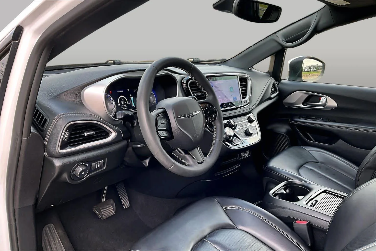 2023 Chrysler Pacifica Touring L - Photo 28