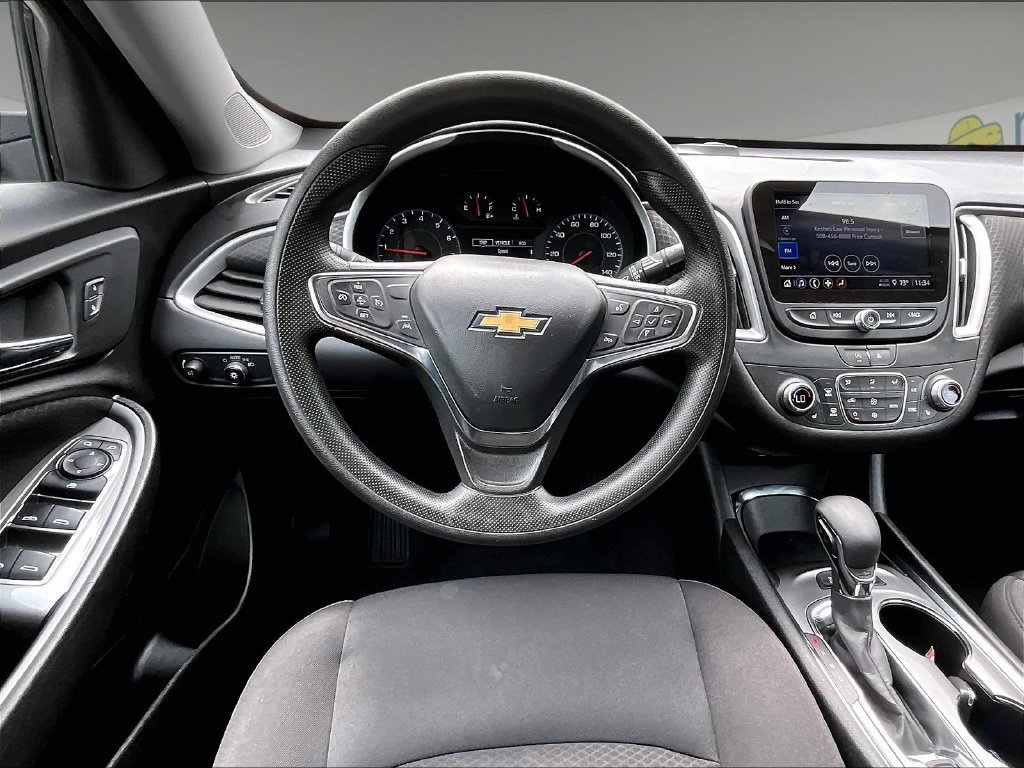 Used 2024 White Chevrolet LT image 17