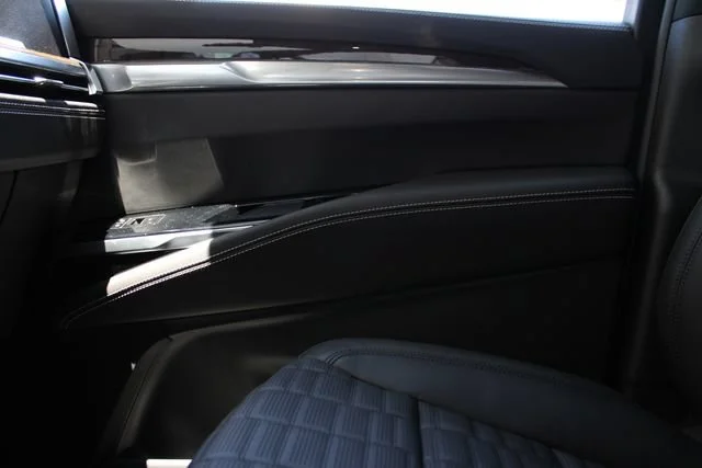 2026 Cadillac Escalade Platinum Sport - Photo 26