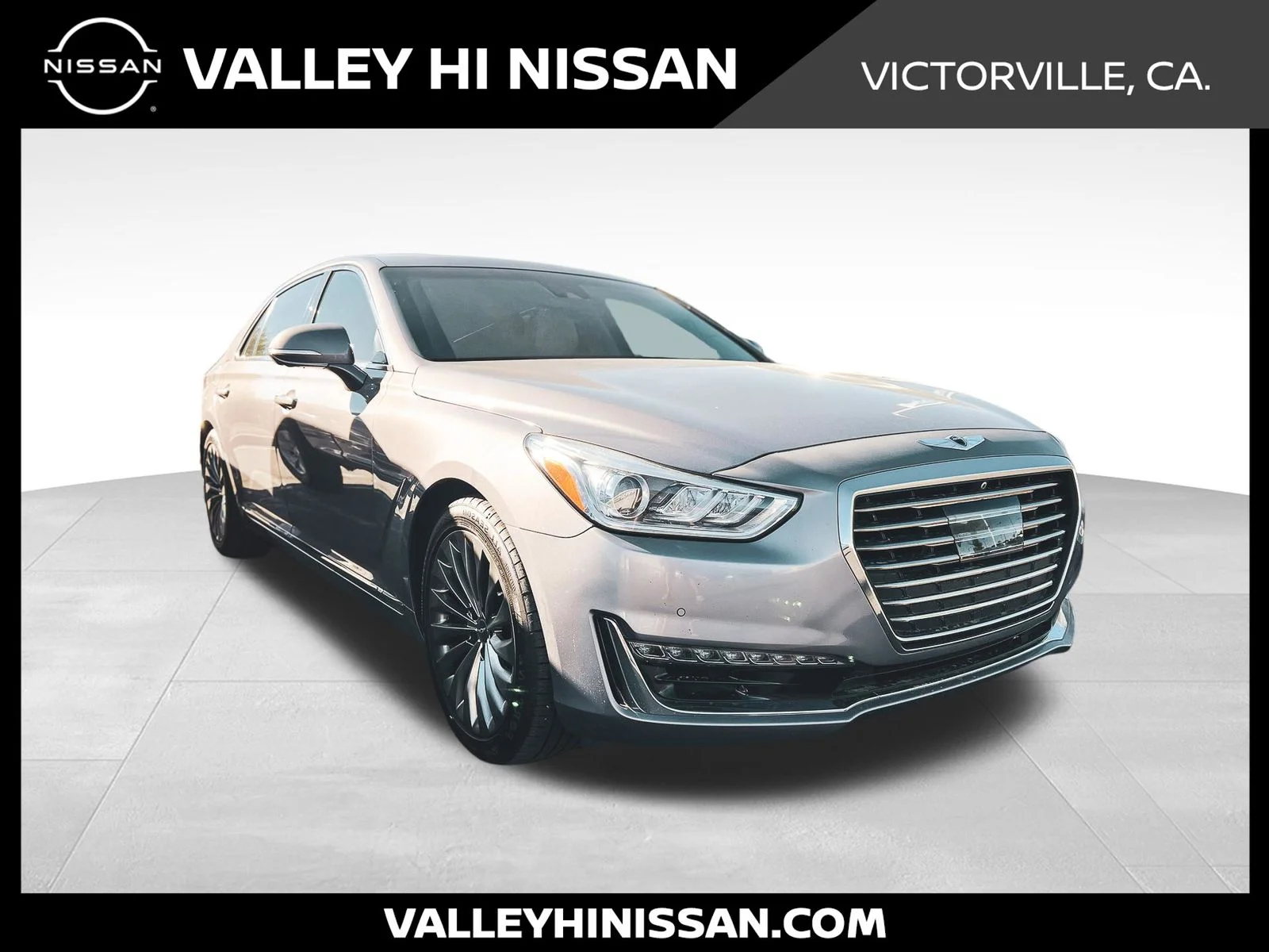 Used 2018 Gray Genesis 5.0 Ultimate image 1