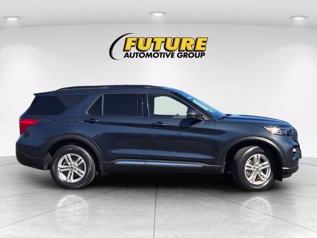 Used 2022 Blue Ford XLT image 3
