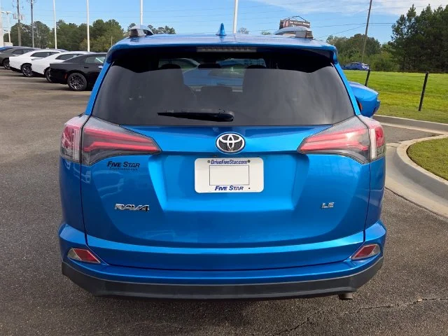Used 2018 Blue Toyota LE image 13