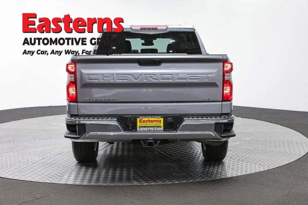 Used 2023 Gray Chevrolet LT image 6
