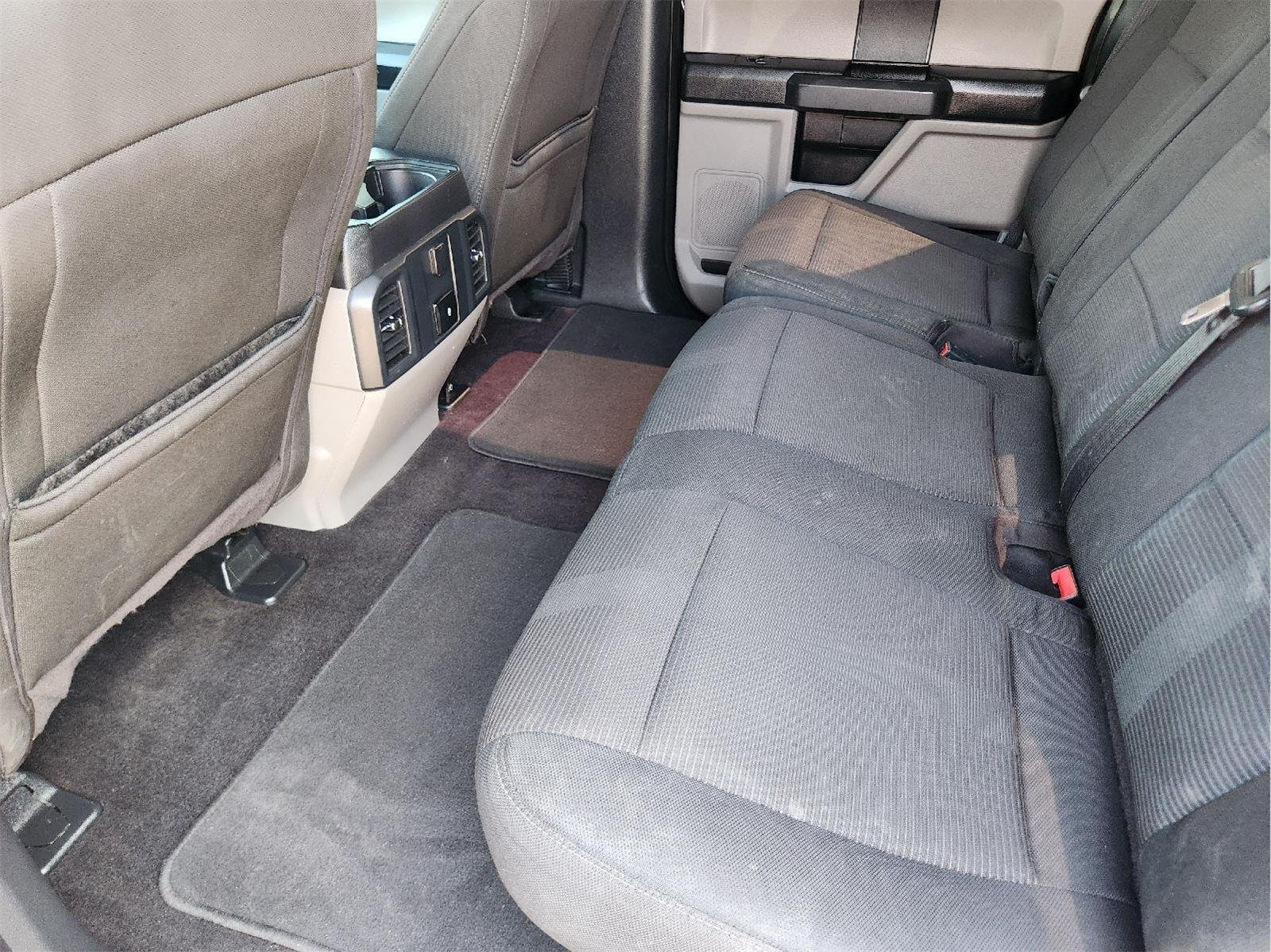 Used 2019 Agate Black FORD  image 31