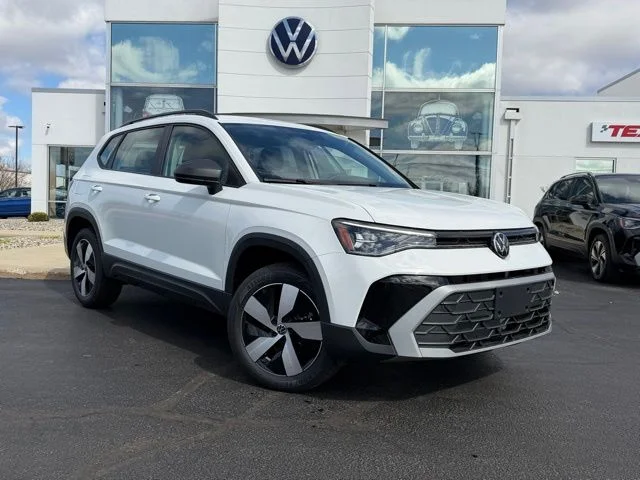 New 2026 White Volkswagen 1.5T S image 1