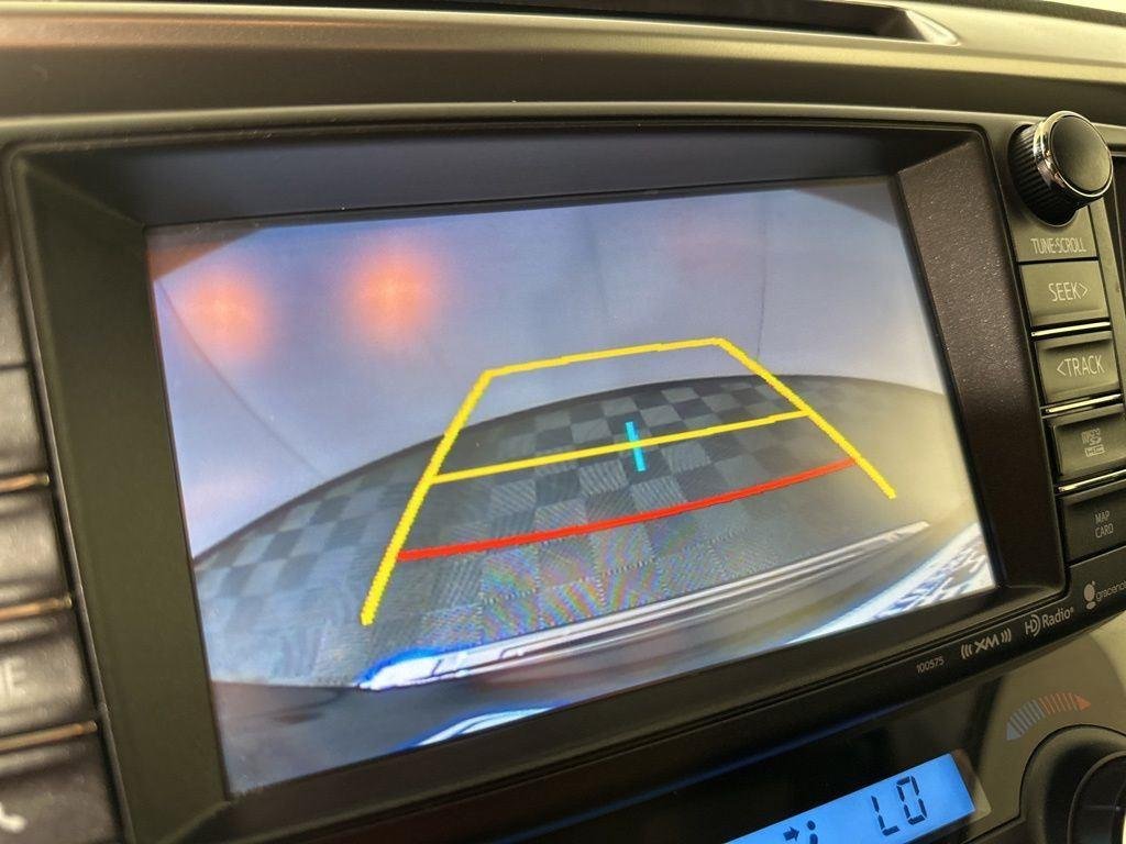 Used 2018 Aqua Toyota XLE image 21