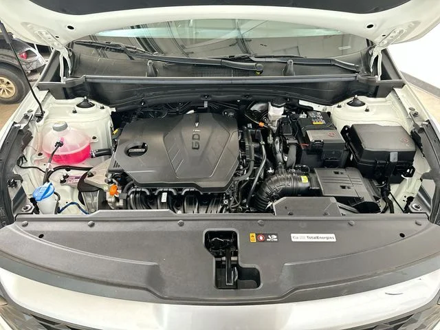 Used 2023 White Kia LX image 19