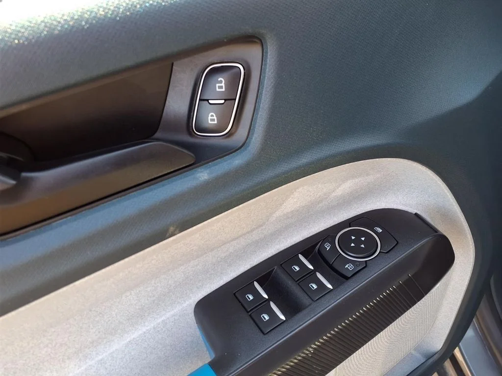 Used 2026 Gray Ford XLT image 19