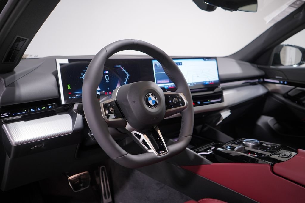 Used 2026 Black Sapphire Metallic BMW 530i image 6