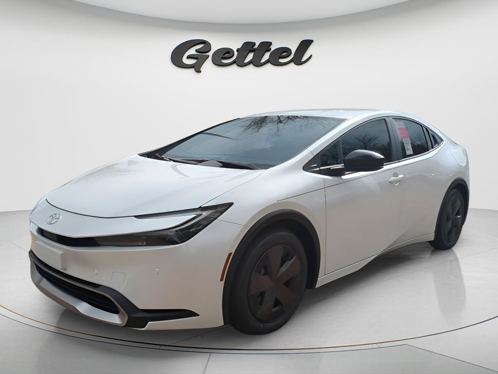 New 2026 Wind Chill Pearl <sup>1</sup> Toyota  SE image 2