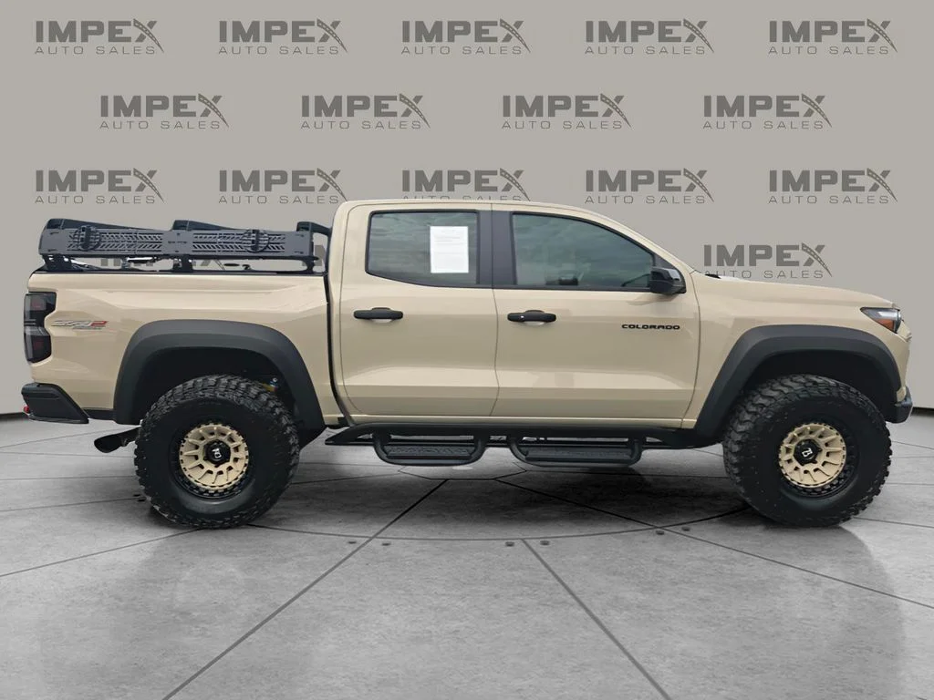 Used 2024 Beige Chevrolet ZR2 image 6