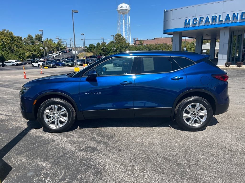 2022 Chevrolet Blazer 2LT photo 2