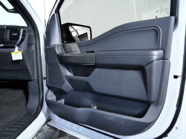 Used 2023 White Ford XLT image 12