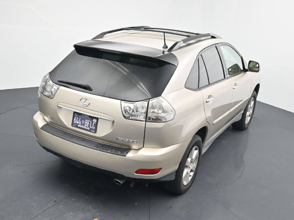 Used 2008  Lexus 350 image 15