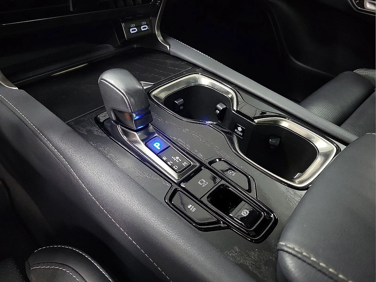 Used 2024 CAVIAR Lexus RX 350 Luxury image 19
