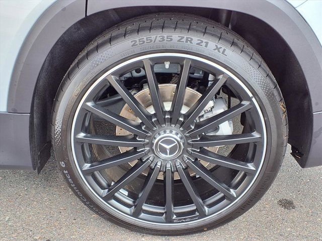 New 2026 Cirrus Silver Metallic Mercedes-Benz AMG®  35 image 24