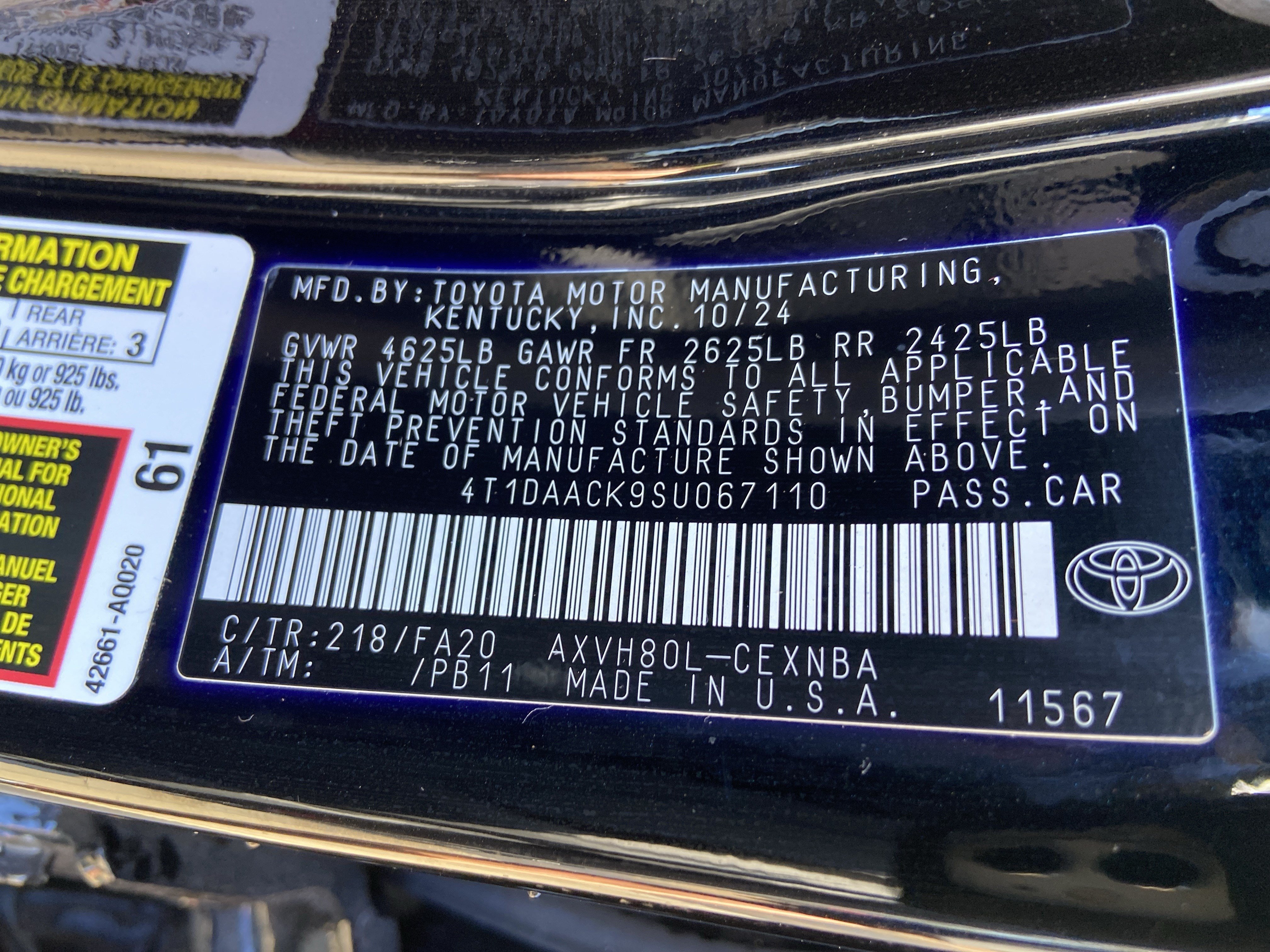 Used 2025 Midnight Black Metallic Toyota LE image 36