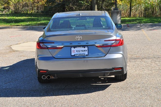 Used 2026  Toyota SE image 4