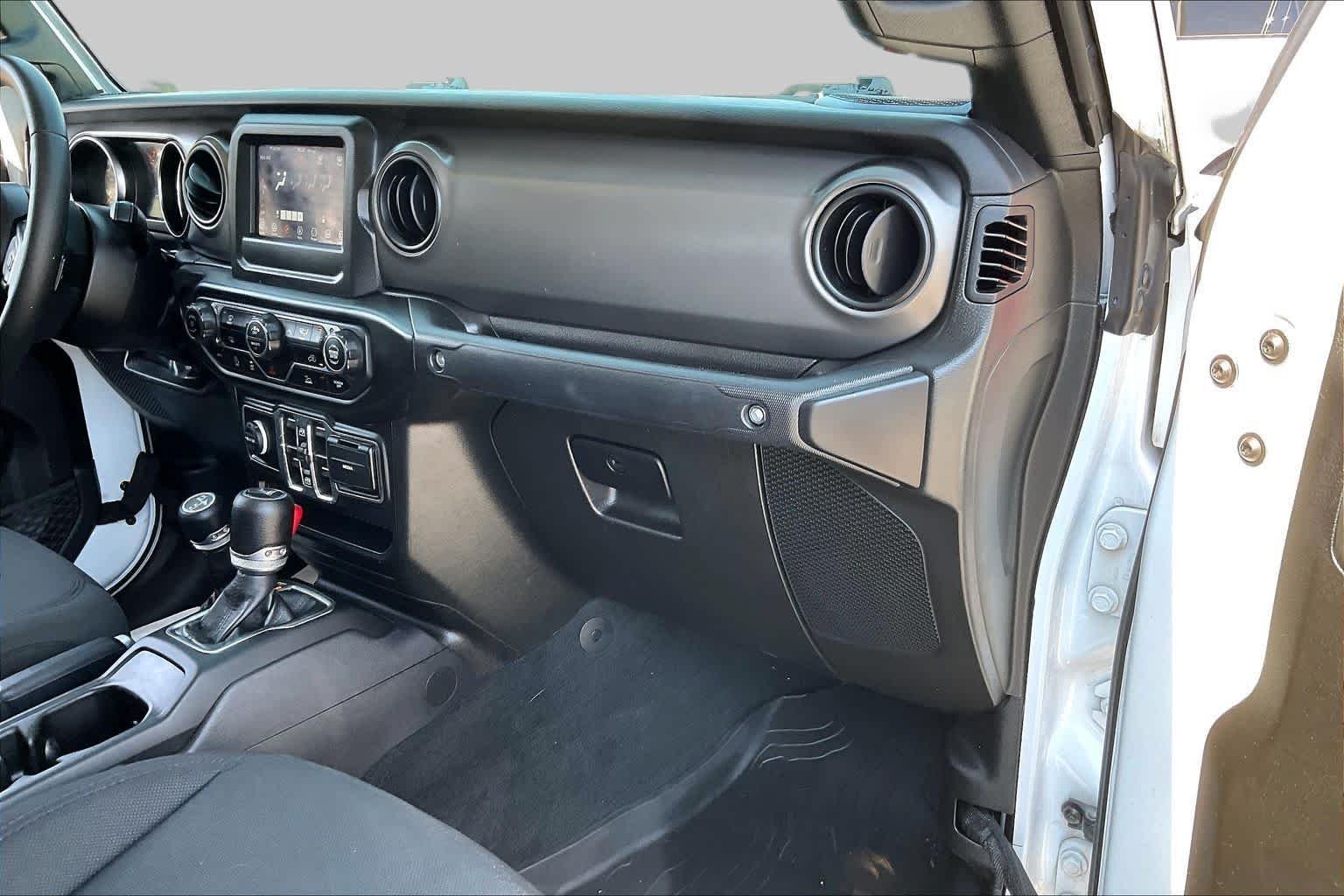 Used 2022 Bright White Clearcoat Jeep Willys image 17