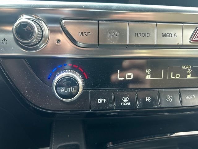 Used 2022 Black Kia SX image 13
