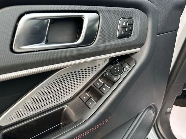 New 2026 Space White Metallic Ford ST image 17