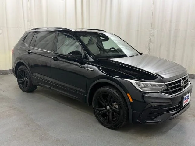 2024 Volkswagen Tiguan SE R-LINE BLACK