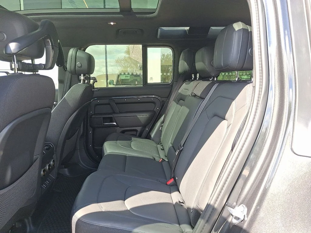 New 2026 Carpathian Grey Land Rover V8 image 6