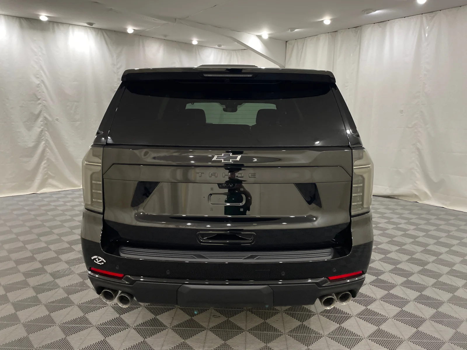 2026 Chevrolet Tahoe Z71 - Photo 6