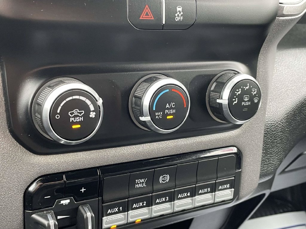 Used 2022 Gray Ram Tradesman image 26