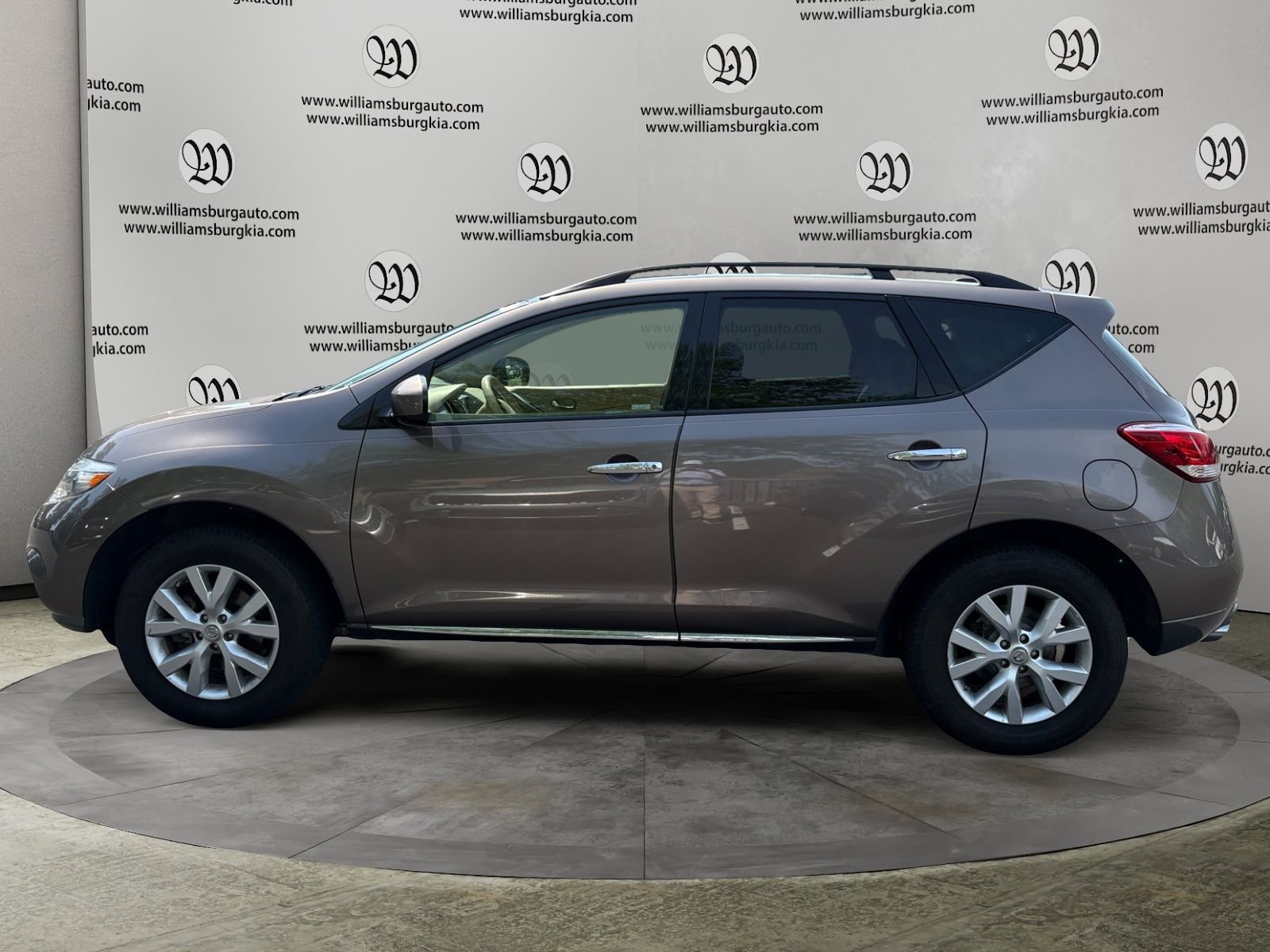 Used 2014 Brown Nissan SL image 2